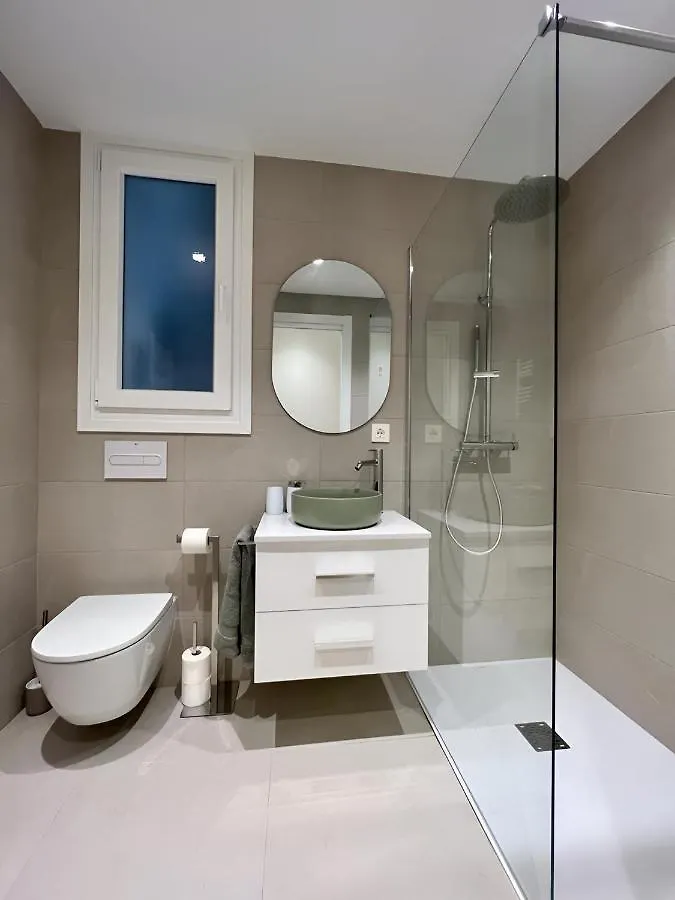 Colon Apartment -Zurriola Beach San Sebastian